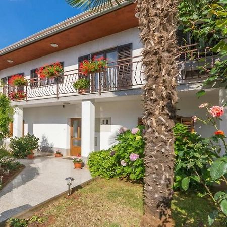 Apartment Dory By Rent Istria Πόρετς Εξωτερικό φωτογραφία